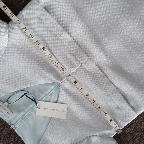 🆕️ 💎Tuckernuck💎 - Ice Blue Caroline Dress - Picture 15 of 16